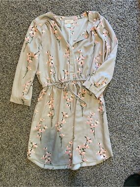 LOFT Light Gray Floral Tie-Waist Mini Dress